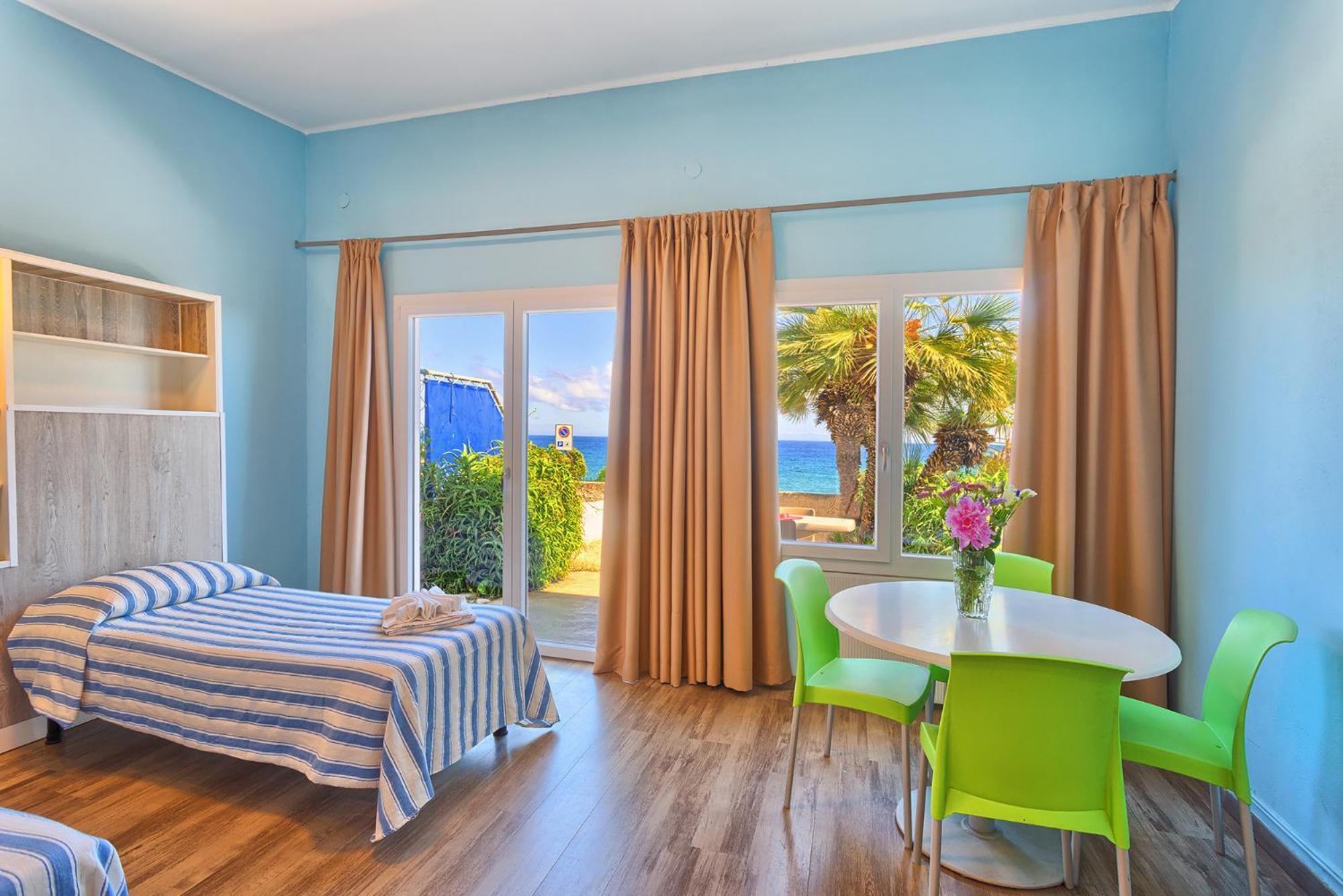 Blue Beach Bussana Nuova Exteriör bild